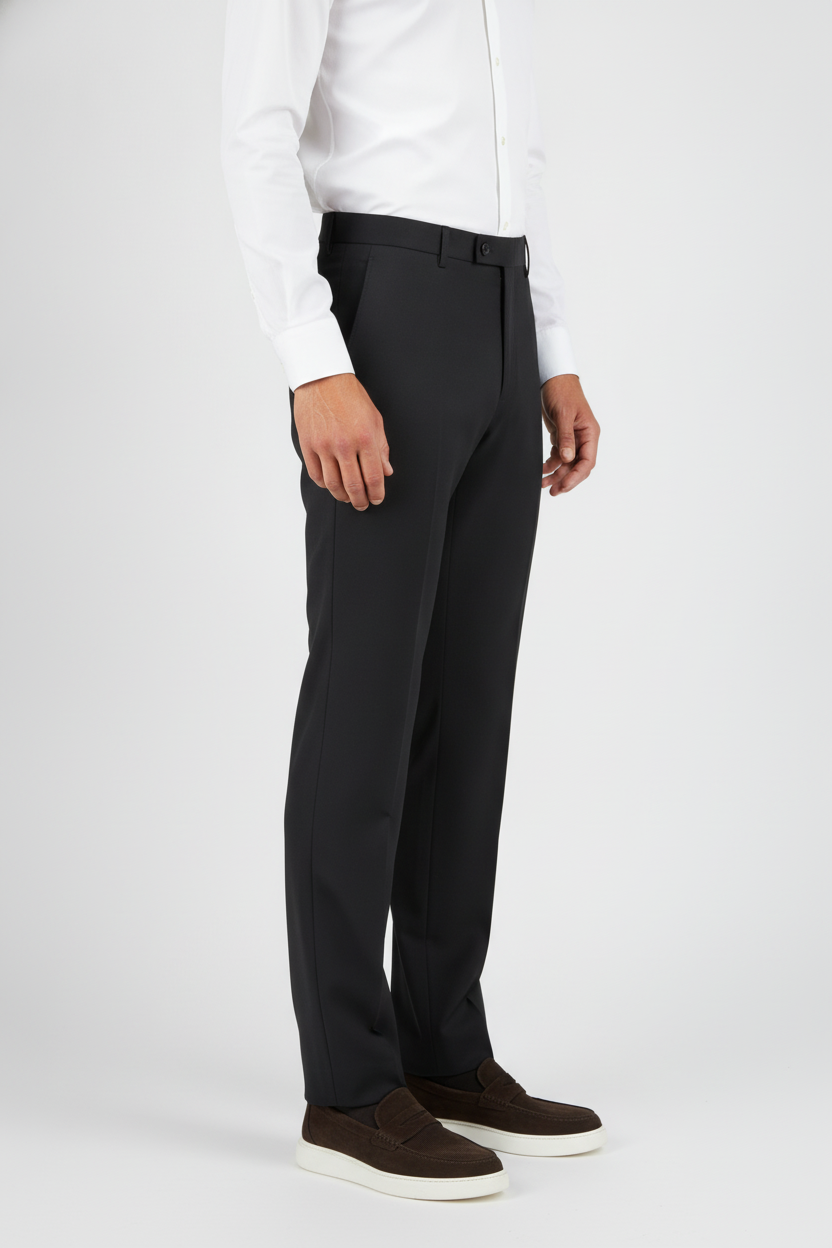Pantalon Broek Black Mix and Match - Mister Steven, model zijaanzicht De Heerenkamer Utrecht