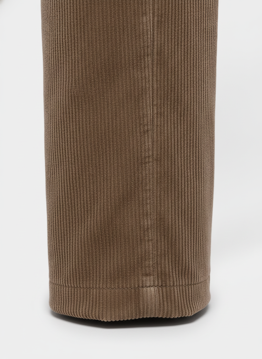 Broek Corduroy Sahara Sand Chino - Flexx, detail stiksel en afwerking De Heerenkamer