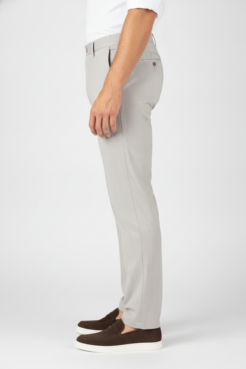 Pantalon Broek Geruit Sand "Uras" "Carson" - Mister Steven, model zijaanzicht De Heerenkamer Utrecht