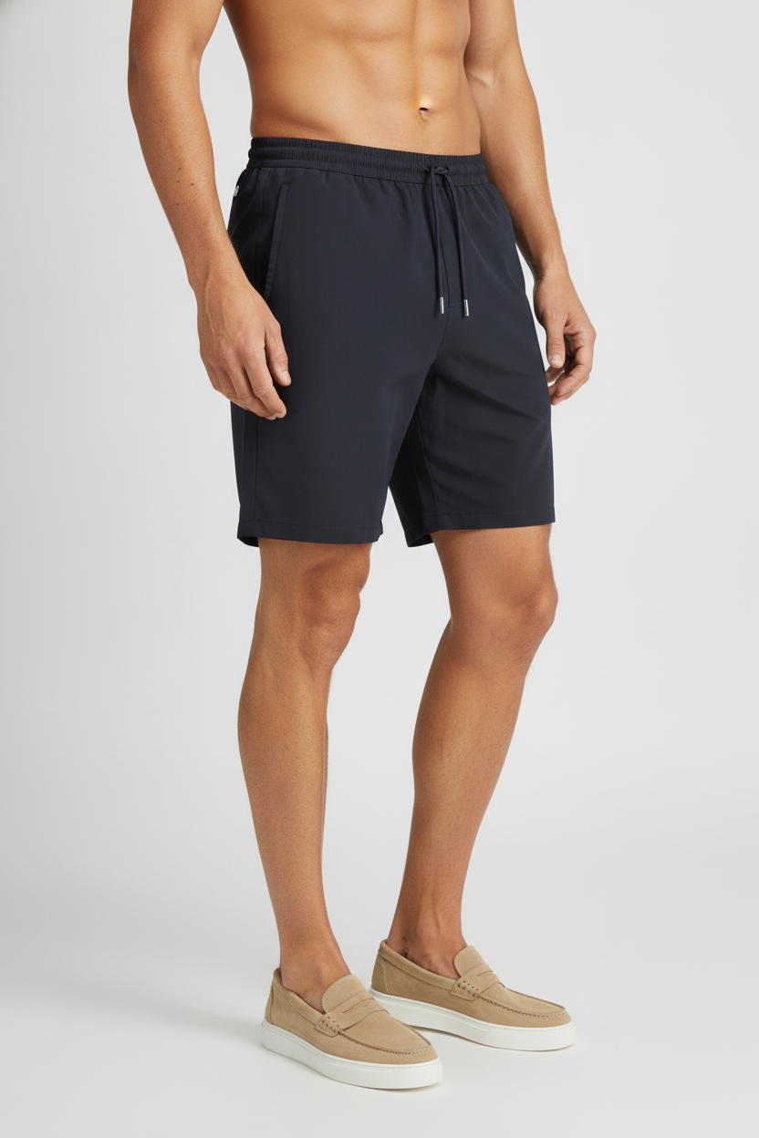 Korte Broek Mid Navy "Theodore" - Flexx, model driekwart aanzicht De Heerenkamer Utrecht
