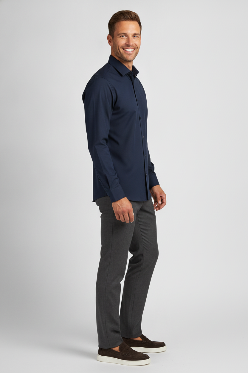 Stretch Overhemd Dark Navy Performance "Oswin" - Flexx, model zijaanzicht De Heerenkamer Utrecht