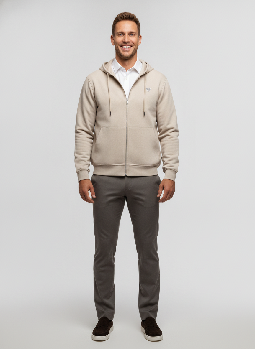Hoodie Sand "Thane" - Flexx, model vooraanzicht De Heerenkamer Utrecht