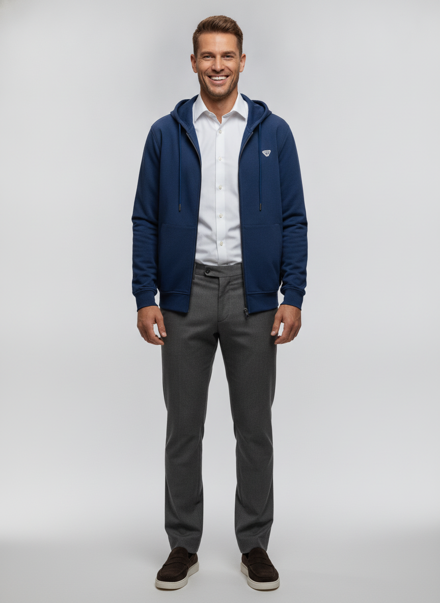 Hoodie Mid Blue "Thane" - Flexx, model vooraanzicht De Heerenkamer Utrecht