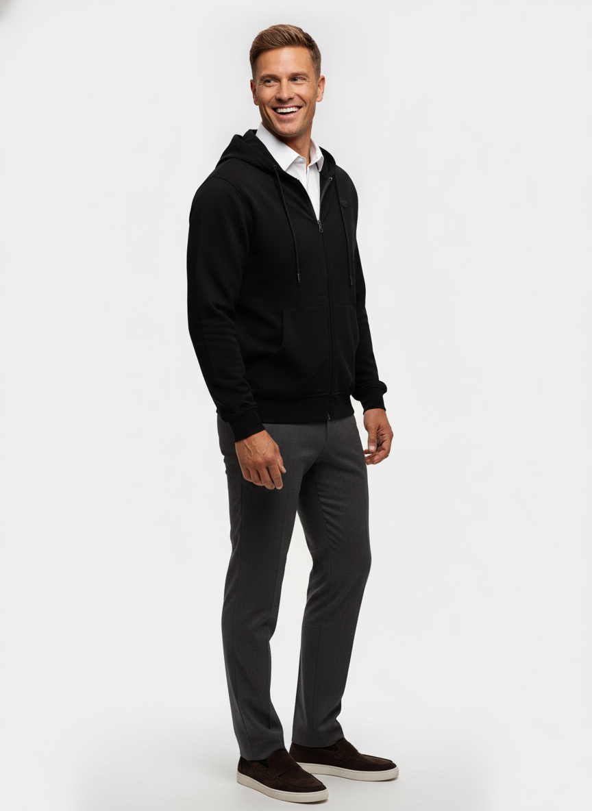 Hoodie Black "Thane" - Flexx, model driekwart aanzicht De Heerenkamer Utrecht